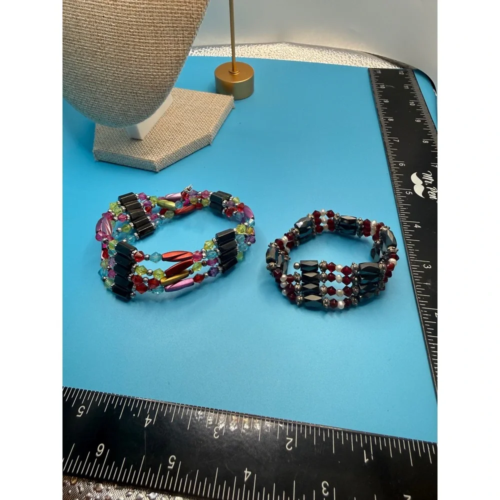 Magnetic Wrap Bracelet Set 2PC Multicolor‎ Red Black Beaded Hematite Style 17in